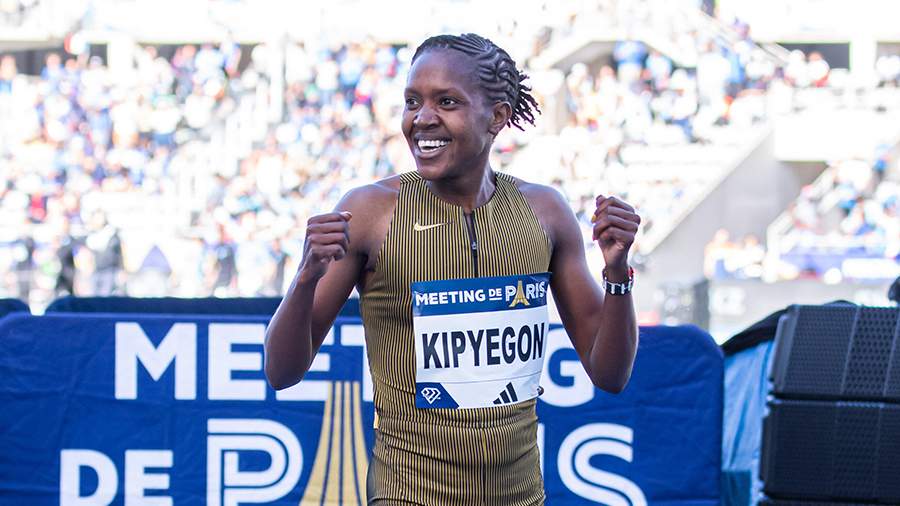 Кенийской бегунье Кипьегон вернули серебро Олимпиады-2024 после апелляции