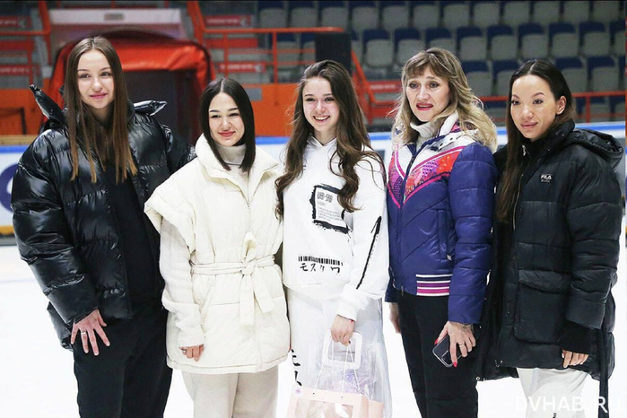 HEXHVkzBvm4 (700x466, 339Kb)