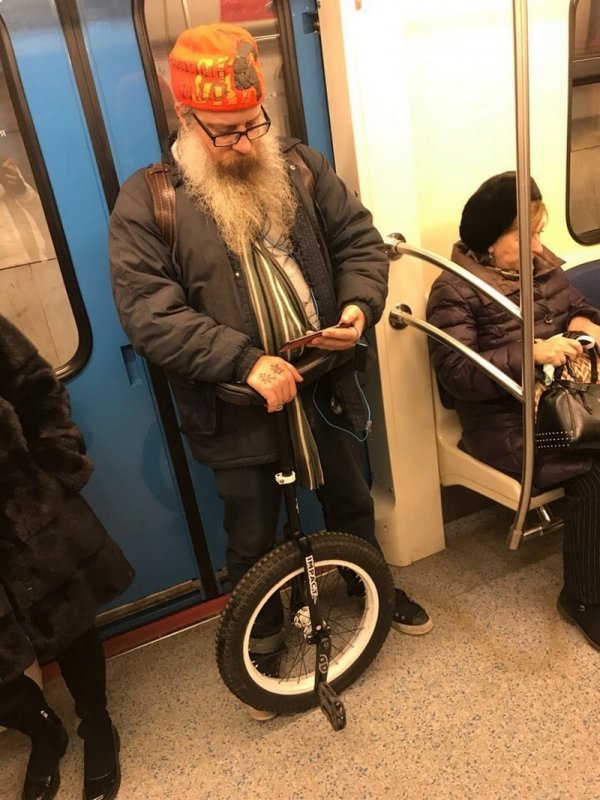 Модники и чудаки из метро Модники и чудаки из метро позитив,смешные картинки,юмор