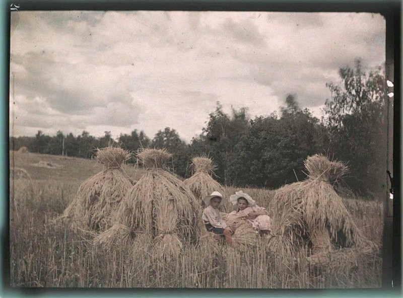 avtohromnye-fotografii-Petr-Vedenisov 5