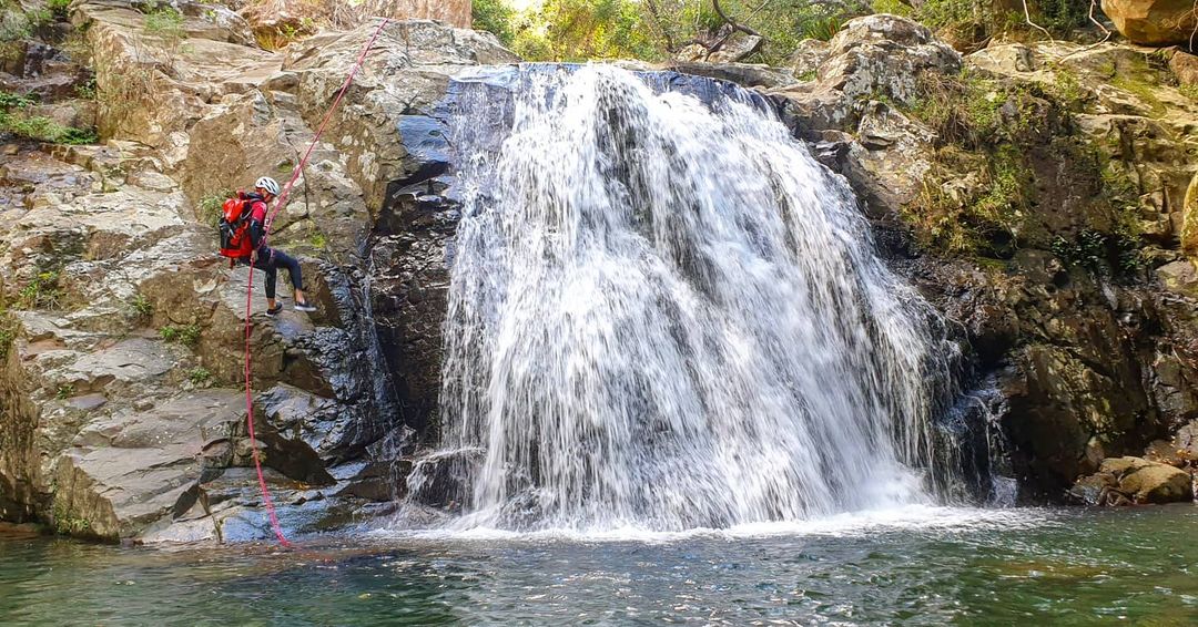Потрясающие скальные водопады Зелёного континента Австралия,водопады,природы