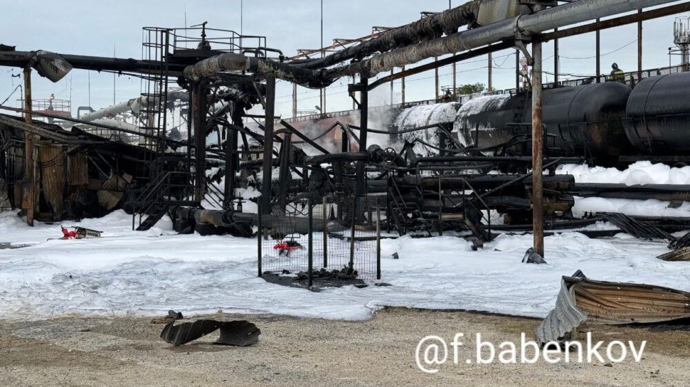 В Краснодарском крае после атаки БПЛА загорелась нефтебаза, есть пострадавшие