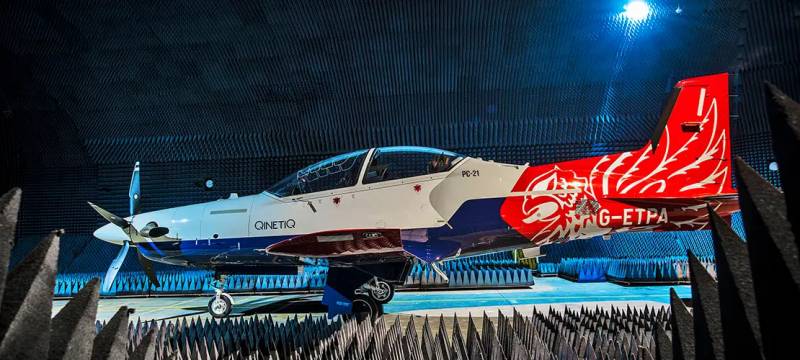 Великобритания разрабатывает БПЛА специально для Украины Великобритания разрабатывает БПЛА специально для Украины оружие