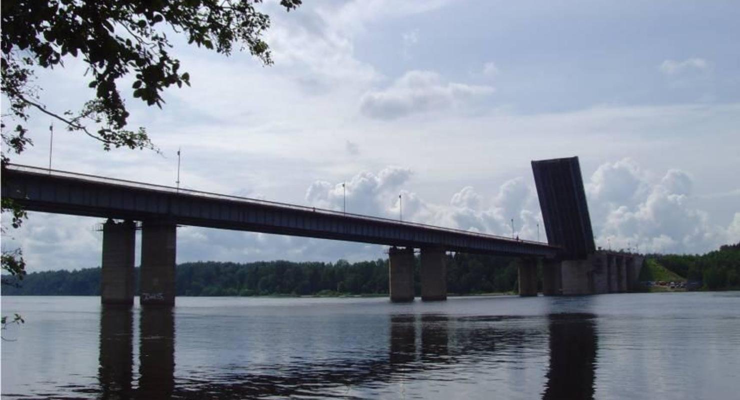 Движение на федеральной трассе "Кола" было перекрыто для спасения яхты