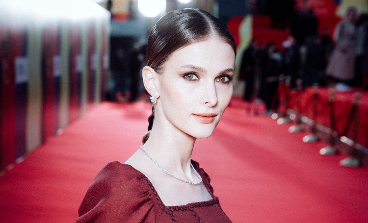 Светлана Иванова, Милош Бикович, Александр Петров и другие на церемонии закрытия ММКФ-2021