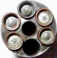 Роллин Уайт и Смит и Вессон против трёх необычных и уникальных револьверов Роллин Уайт и Смит и Вессон против трёх необычных и уникальных револьверов оружие