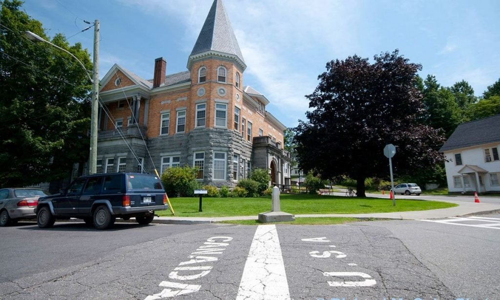 8 границ между государствами, которые ярко говорят об отношениях между этими странами заграница,страны