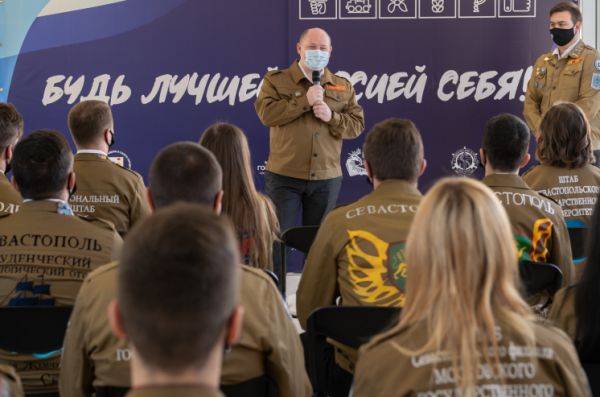 Губернатор Севастополя поздравил всех причастных с Днем студента
