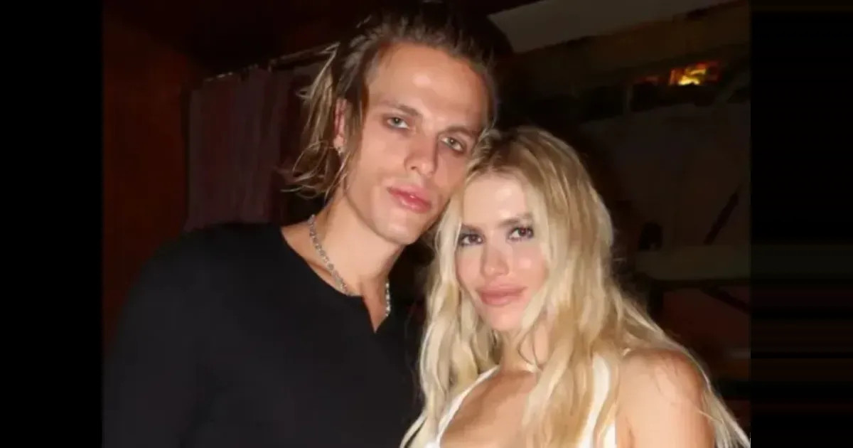 "По-русски Тарас отказывался, только на мове". В сети считают, что Елена Перминова рассталась с Тарасом Романовым