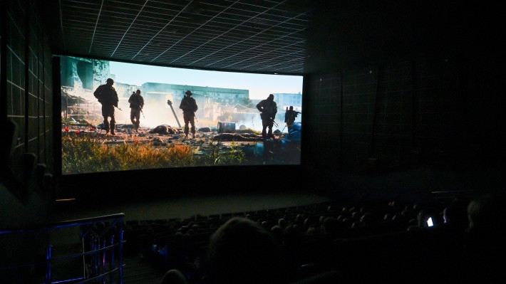 Жителям Красноярска показали фильм «Солнцепек» Жителям Красноярска показали фильм «Солнцепек» Общество