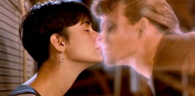 Вы можете поговорить с умершими во сне или вызвать их