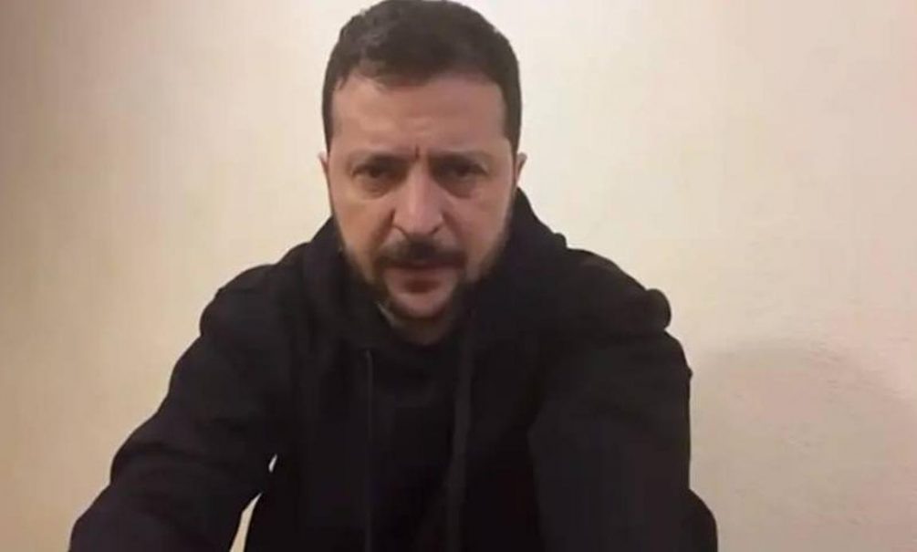  Зеленский пошел на попятную. Иллюстрация: соцсети, стоп-кадр видео.