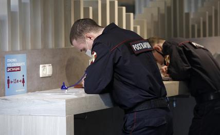 Внутренних врагов Кремля приравняли к внешним врагам России