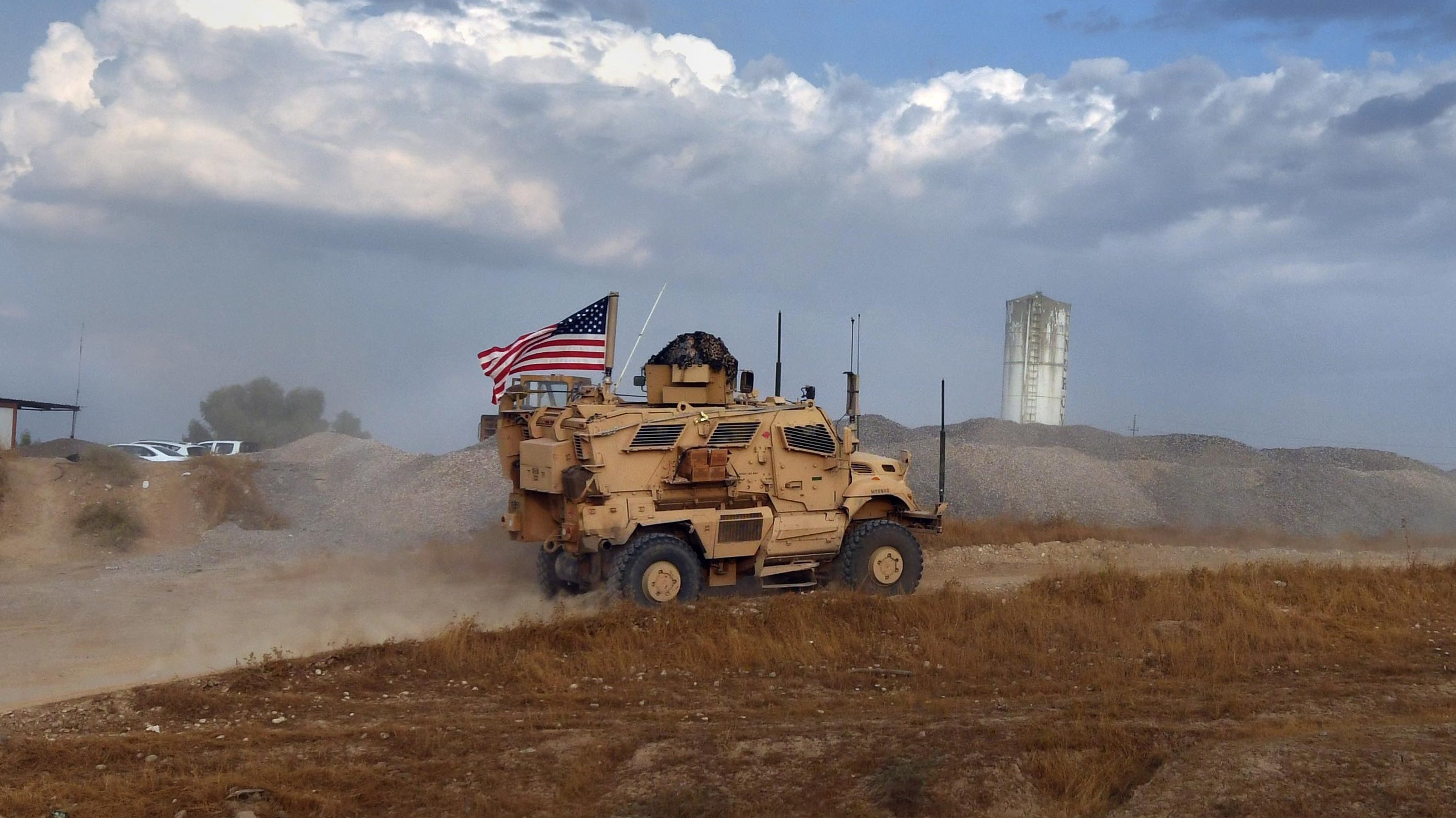 Эксперт назвал нефть одной из причин отказа курдских боевиков вступить в армию Сирии