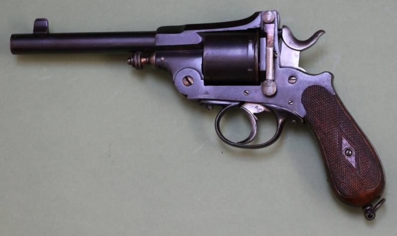 Револьверы на букву «А» Револьверы на букву «А» оружие