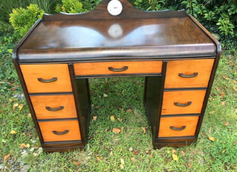 Впечатляющая работа по реставрации старинного письменного стола Впечатляющая работа по реставрации старинного письменного стола Мебель,реставрация мебели,Хенд мейд