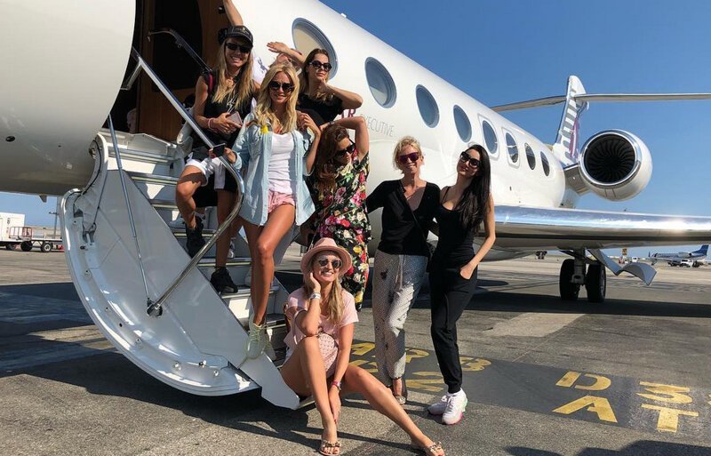 Стюардесса частного самолёта рассказала, сколько всего натерпелась за годы работы Стюардесса частного самолёта рассказала, сколько всего натерпелась за годы работы авиатур,мир,поездка