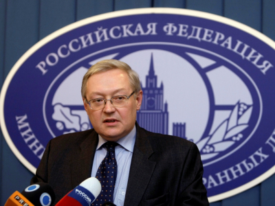 Рябков: Россия не будет перемещать свои войска под давлением извне