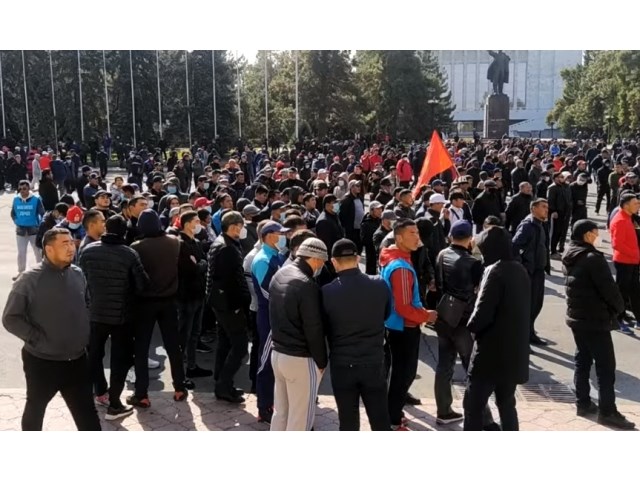 Что ждет Киргизию после третьего переворота? Взгляд из Москвы Что ждет Киргизию после третьего переворота? Взгляд из Москвы геополитика