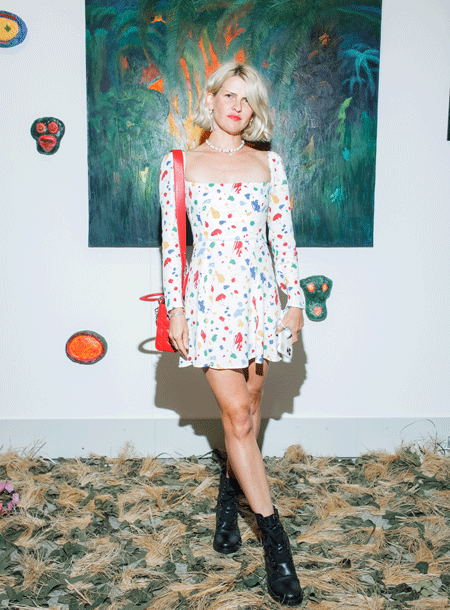 Ксения Собчак, Иван Ургант, Андрей Малахов и другие на открытии ярмарки Cosmoscow Ксения Собчак, Иван Ургант, Андрей Малахов и другие на открытии ярмарки Cosmoscow Звезды,Красная дорожка