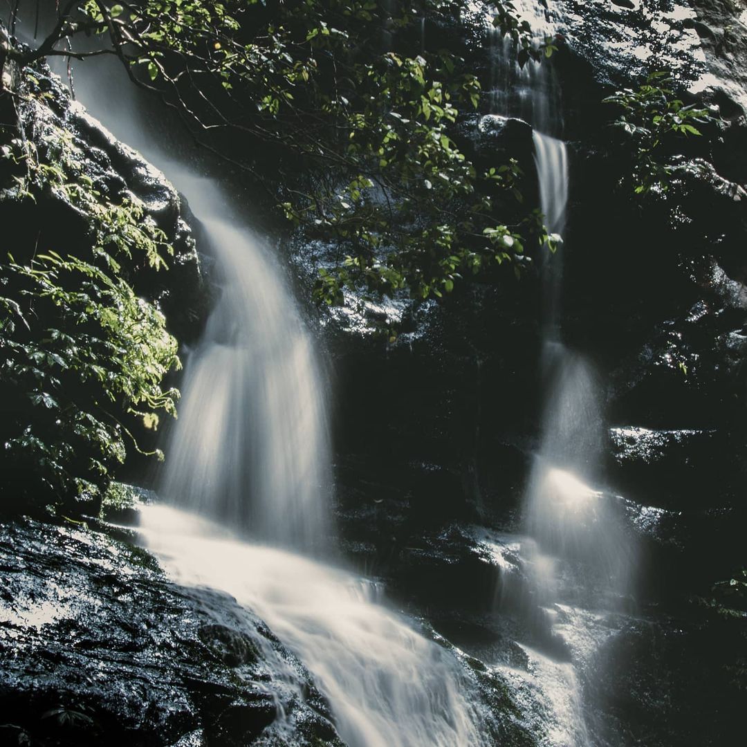 Потрясающие скальные водопады Зелёного континента Австралия,водопады,природы