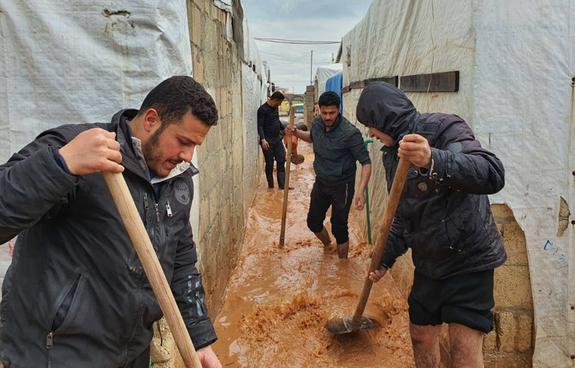 Сирийская оппозиция столкнулась с бедой в Идлибе