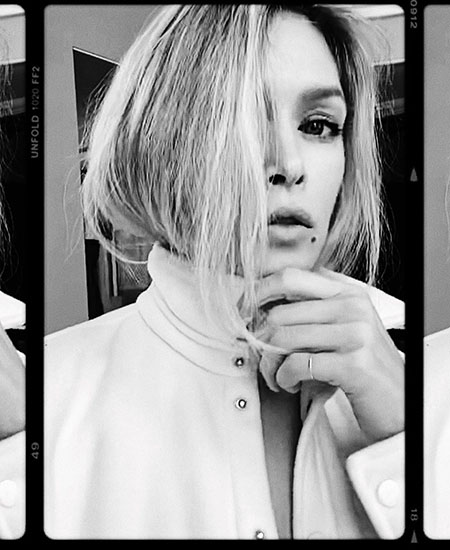 Вера Брежнева снялась полуобнаженной в web-фотосессии Экстерьер