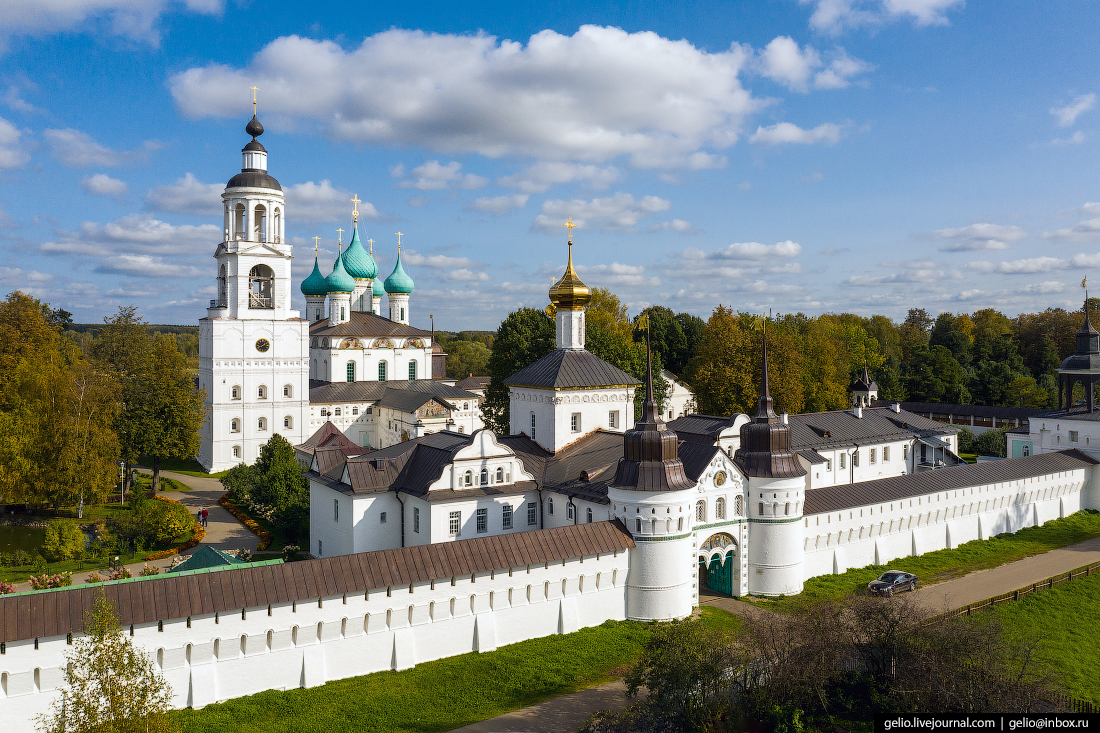 Ярославль с высоты Толгский монастырь