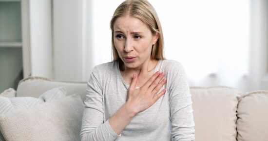 Находят не только в лесу: у женщины в носу выросла грибная колония