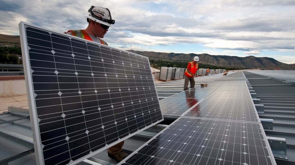 Китай предложил США снизить пошлины на солнечные батареи ради экологии