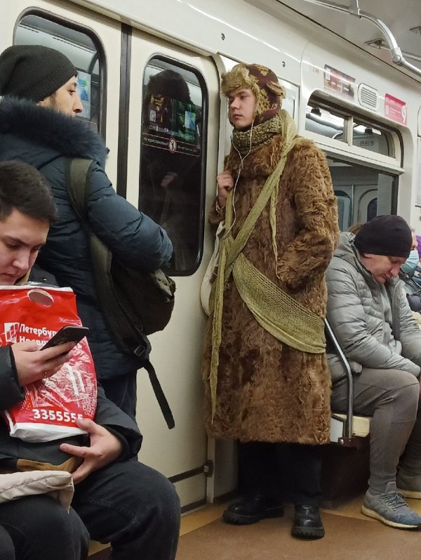 Модники и чудаки из метро Модники и чудаки из метро позитив,смешные картинки,юмор