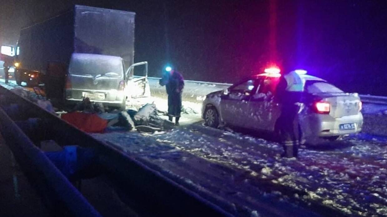 Дон дей происшествия. Трасса м4 Дон авария зимой. Трасса м4 Миллерово авария.