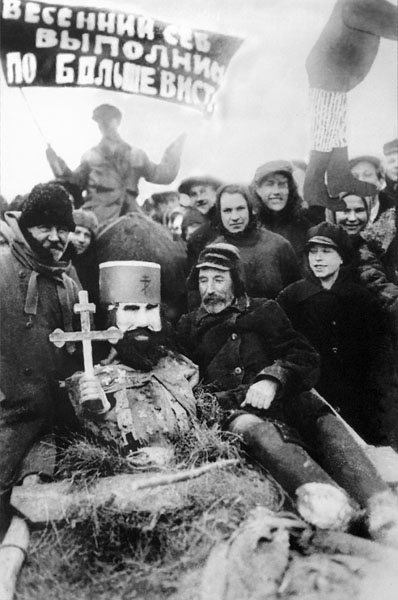 Сталин: гонитель Церкви. Сталин: гонитель Церкви.