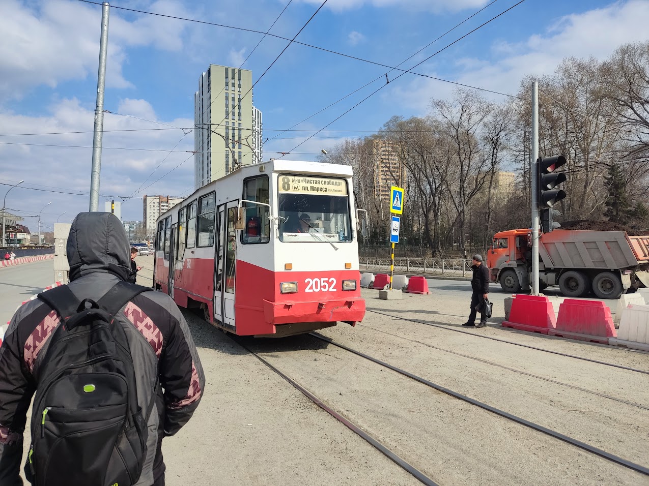 Новосибирец отсудил компенсацию за опоздавший трамвай