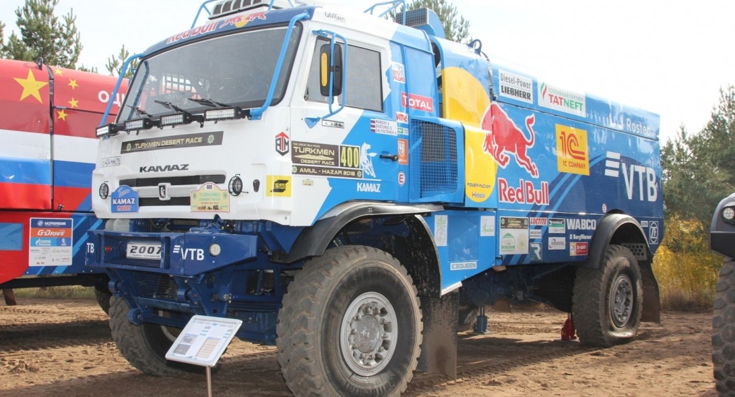 Члены отечественной команды рассказали о новом КАМАЗ-43509К