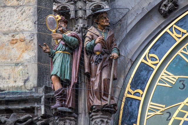 Астрологическим часам в Праге 600 лет, и они всё ещё работают! Вот зачем они нужны авиатур