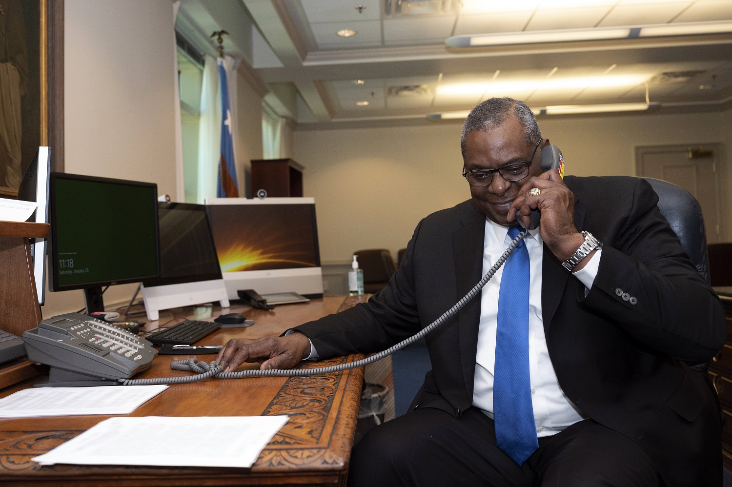 НАТО выдвинуло ультиматум России, накинув "удавку" на шею Европы НАТО выдвинуло ультиматум России, накинув "удавку" на шею Европы геополитика