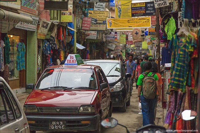 Из первых уст: прогулки по Катманду улице, Катманду, можно, городе, просто, улицах, конце, город, невероятный, сочетание, только, цвета, трека, немного, разъезжаться, всего, внимание, комфортно, никто, очень