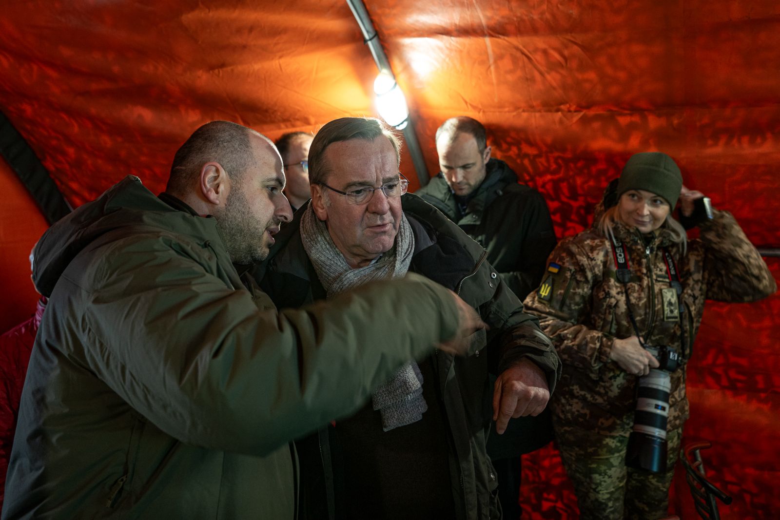 Немецкий министр обороны в Киеве: Наклевывается германская зрада геополитика,украина