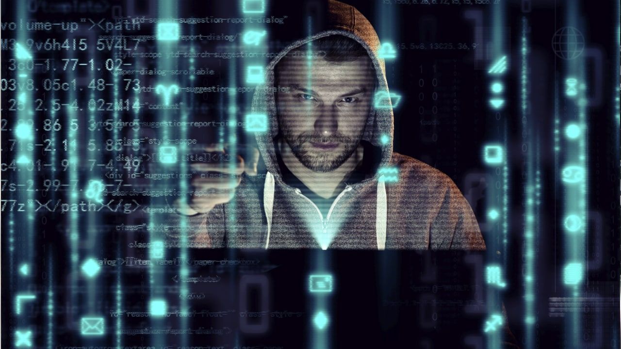 Хакеры RaHDit передали спецслужбам список россиян, которые сотрудничают с Украиной