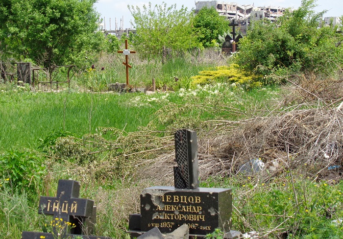 Пять лет на линии огня: Как выживают в районе Донецкого аэропорта Пять лет на линии огня: Как выживают в районе Донецкого аэропорта украина