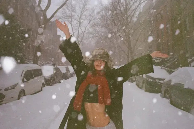 Эмили Ратаковски подтвердила отношения с бывшим возлюбленным Дуа Липы Ратаковски, ГаврасЭмили, Эмили, Ромен, актриса, компании, модель, спустя, Гаврасом, родила, развод, Сильвестра, подала, отношений, мужем, постоянных, Через, 34летняя, недель, несколько