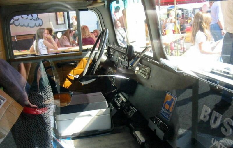 Посадка - ниже некуда. Посадка - ниже некуда. грузовики