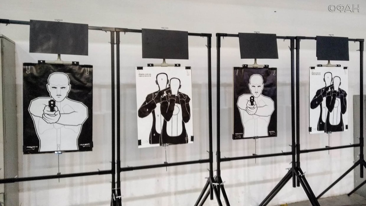 Выставка нереальных достижений: корреспондент ФАН посетил оружейный салон в Киеве