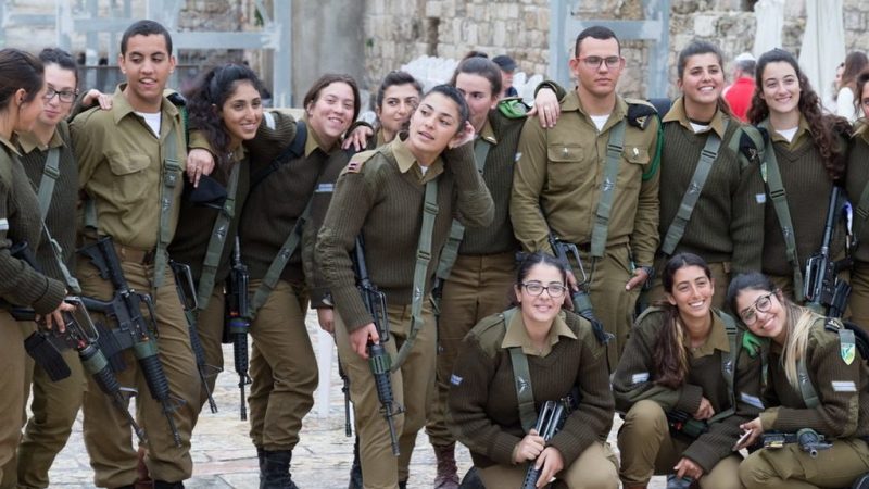 Гендерная политика проникла в армию Израиля