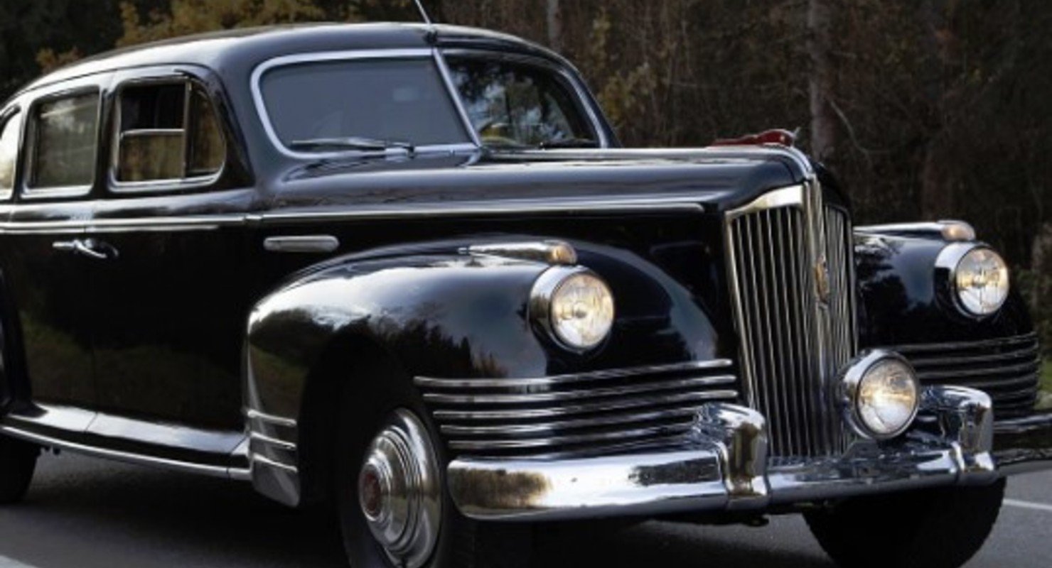 Броня крепка, и ЗИСы наши быстры. Автомобиль для партийной элиты СССР