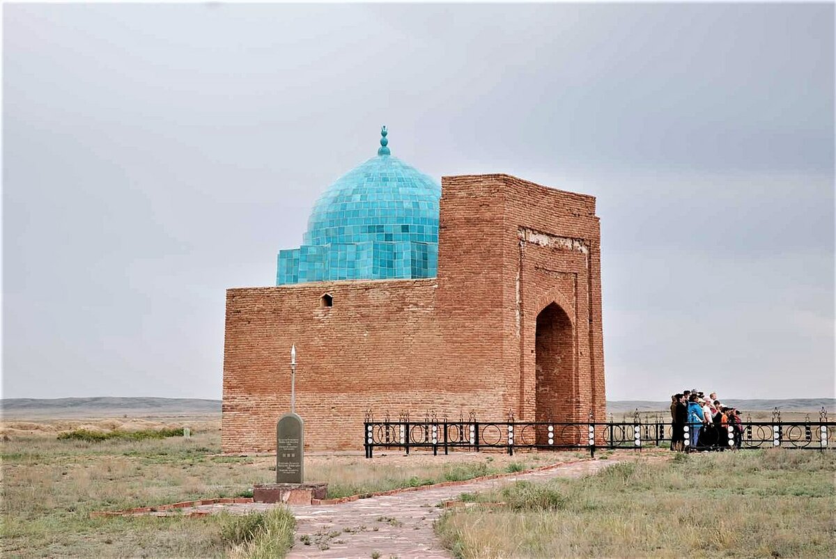 Мавзолей Джучи, Карагандинская область, Казахстан (фото WikiCommons)