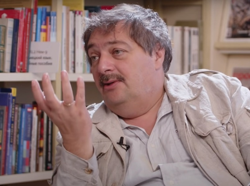Дмитрий Быков: Бабье лето путинской России Дмитрий Быков: Бабье лето путинской России почти, власти, сказать, можно, похоже, очень, сейчас, путинской, распада, страх, главное, фильм, свежий, Афганистана, сильно, альбом, подтолкнуло, «крупнейшую, геополитическую, катастрофу»