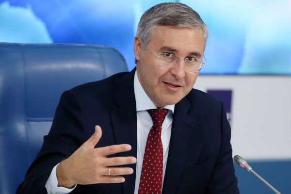 ПОЗОРИЩЕ ДВУХ ДМИТРИЕВ: ПЕРЕД КЕМ ОПРАВДЫВАЕТСЯ РЕКТОР МФТИ? ﻿ россия