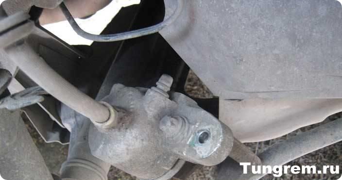 Замена тормозных дисков на Lada Kalina‎